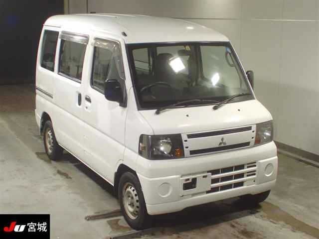 4426 MITSUBISHI MINICAB VAN U62V 2011 г. (JU Miyagi)